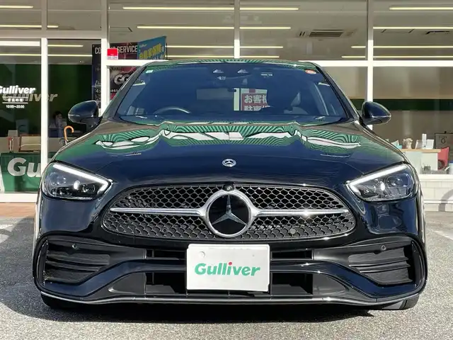 メルセデス・ベンツ Ｍ・ベンツ Ｃ２２０ｄ 岐阜県 2023(令5)年 2.1万km オブシディアンブラック 純正ナビ/【Bluetooth．AppleCarPlay．AM/FMラジオ．フルセグテレビ】/MBUX/11.9インチセンターディスプレイ/パノラミックスライディングルーフ/ハーフレザーシート/パーキングアシスト/全方位カメラ/クルーズコントロール追従走行有/アクティブブラインドスポットモニター/コーナーセンサー/アクティブステアリングアシスト/レーンチェンジアシスト/ヘッドアップディスプレイ/パワーシート・シートメモリ付/シートヒーター/パワーバックドア/ETC/ドライブレコーダー/純正アルミホイール/スペアキー/保証書/取扱説明書