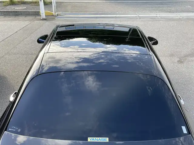 メルセデス・ベンツ Ｍ・ベンツ Ｃ２２０ｄ 岐阜県 2023(令5)年 2.1万km オブシディアンブラック 純正ナビ/【Bluetooth．AppleCarPlay．AM/FMラジオ．フルセグテレビ】/MBUX/11.9インチセンターディスプレイ/パノラミックスライディングルーフ/ハーフレザーシート/パーキングアシスト/全方位カメラ/クルーズコントロール追従走行有/アクティブブラインドスポットモニター/コーナーセンサー/アクティブステアリングアシスト/レーンチェンジアシスト/ヘッドアップディスプレイ/パワーシート・シートメモリ付/シートヒーター/パワーバックドア/ETC/ドライブレコーダー/純正アルミホイール/スペアキー/保証書/取扱説明書