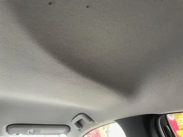 トヨタ プリウス S 愛知県 2016(平28)年 15.4万km アティチュードブラックマイカ /当店買取//社外8インチナビAVIC-RL05//地デジ/CD/DVD/USB/ Bluetooth/ipod//バックカメラ//PCS/LDA/TRC/レーダークルーズコントロール//ビルトインETC//革巻きステアリング//ISOFIX//LEDヘッド/AHB/Aライト//スマートキー