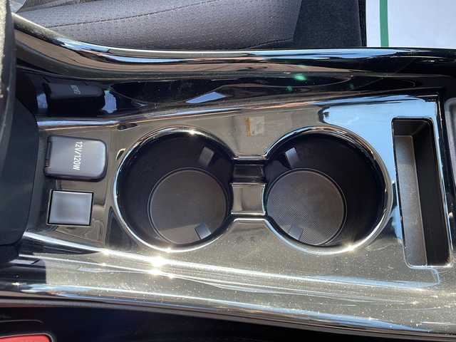 トヨタ プリウス A 岩手県 2019(令1)年 5.3万km スティールブロンドM 純正ナビ(NSZT-Y68T)/*CD/DVD/SD/ラジオ/Bluetooth/フルセグテレビ/バックカメラ/プリクラッシュセーフティ/レーンディパーチャーアラート/レーダークルーズコントロール/ブラインドスポットモニター/オートハイビーム/アドバンストパーク/コーナーセンサー/ビルトインETC/D席パワーシート/純正15inアルミホイール/純正フロアマット/純正トノカバー/LEDヘッドライト/フォグランプ/スマートキー(×2)/ステアリングスイッチ/電動格納ミラー/ウィンカーミラー