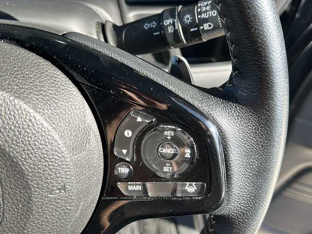 ホンダ Ｎ ＢＯＸ カスタム L ターボ 静岡県 2023(令5)年 3万km ミッドナイトブルービームM 【安全装備】/ホンダセンシング/アダプティブ・クルーズ・コントロール（ACC）/・作動車速域：約30km/hから100km/h間/車線維持支援システム（LKAS）/・作動車速：約65km/hから100km/h間/・ステアリング制御/衝突軽減ブレーキ（CMBS）/・歩行者検知機能/・作動車速：約80km/h未満時/・対向車車速：約30km/hから80km/h時/誤発進抑制機能（前進）/・ミリ波レーダー検知：作動車速10km/h未満/歩行者事故低減ステアリング/・作動車速10km/hから40km/h間/路外逸脱抑制機能/・作動車速：約60km/hから100km/h間/先行車発進お知らせ機能/標識認識機能/オートハイビーム/誤発進抑制機能（後進）・ソナー検知：作動車速10km/h未満 /【主要装備】/・純正ナビ　/・フルセグテレビ　/・前後ドライブレコーダー　/・両側パワースライドドア　/・パーキングセンサー　/・ＬＥＤヘッドライト　/・ＥＴＣ　/・ステアリングスイッチ　/・ハーフレザーシート　/・シートヒーター