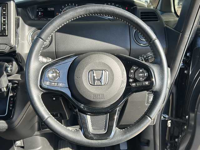 ホンダ Ｎ ＢＯＸ カスタム L ターボ 静岡県 2023(令5)年 3万km ミッドナイトブルービームM 【安全装備】/ホンダセンシング/アダプティブ・クルーズ・コントロール（ACC）/・作動車速域：約30km/hから100km/h間/車線維持支援システム（LKAS）/・作動車速：約65km/hから100km/h間/・ステアリング制御/衝突軽減ブレーキ（CMBS）/・歩行者検知機能/・作動車速：約80km/h未満時/・対向車車速：約30km/hから80km/h時/誤発進抑制機能（前進）/・ミリ波レーダー検知：作動車速10km/h未満/歩行者事故低減ステアリング/・作動車速10km/hから40km/h間/路外逸脱抑制機能/・作動車速：約60km/hから100km/h間/先行車発進お知らせ機能/標識認識機能/オートハイビーム/誤発進抑制機能（後進）・ソナー検知：作動車速10km/h未満 /【主要装備】/・純正ナビ　/・フルセグテレビ　/・前後ドライブレコーダー　/・両側パワースライドドア　/・パーキングセンサー　/・ＬＥＤヘッドライト　/・ＥＴＣ　/・ステアリングスイッチ　/・ハーフレザーシート　/・シートヒーター