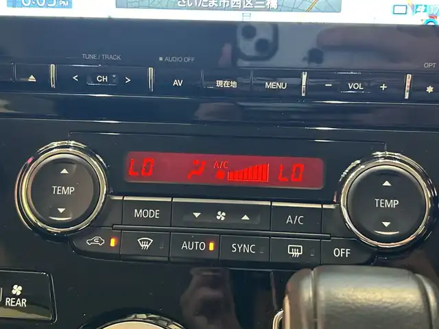 三菱 デリカＤ：５ P 埼玉県 2020(令2)年 5.3万km ダイヤモンドブラックマイカ 衝突軽減ブレーキ/純正10.1インチSDナビ/ CD/DVD/MSV/Bluetooth/フルセグTV/純正フリップダウンモニター/全周囲カメラ/パワースライドドア/パワーバックドア/左後オートステップ/レーンキープアシスト/ブラインドスポットモニター/アダプティブクルーズコントロール/運転席パワーシート/シートヒーター/パドルシフト/AC100V100W電源/純正ドライブレコーダー/純正18インチアルミホイール/純正LEDヘッドライト/ETC/スマートキー×2/禁煙車