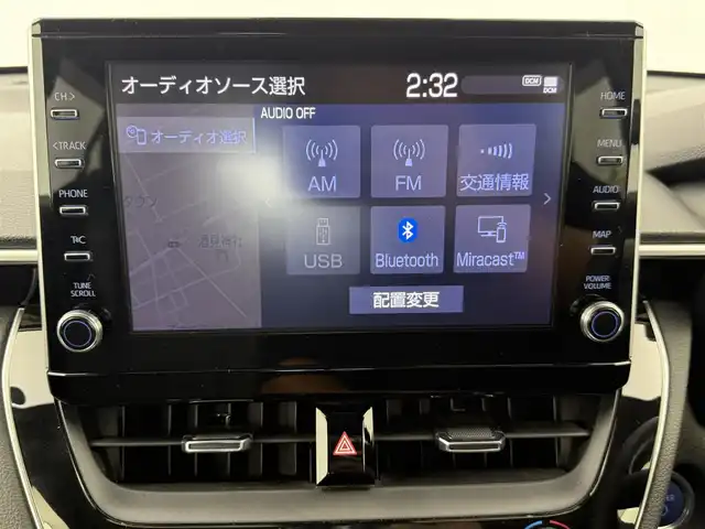 トヨタ カローラ クロス ハイブリッド Z 愛知県 2022(令4)年 6.3万km プラチナホワイトパールマイカ 純正ディスプレイオーディオナビ/全方位カメラ/トヨタセーフティセンス/パワーシート/ブラインドスポットモニター/シートヒーター/電動リアゲード/ETC/ハーフレザー/ルーフレール/コーナーセンサー/オートライト/AC100V/純正LEDライト/ステアリングスイッチ/本革巻きステアリング/電動格納ミラー/電子パーキング/オートライト