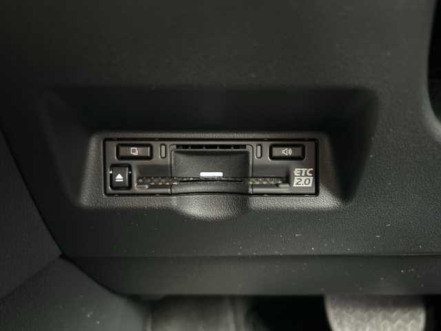 トヨタ アルファード Z 愛知県 2024(令6)年 1.4万km ブラック ・禁煙車/・ワンオーナー/・１４インチHDディスプレイ/・ナビ付き/フルセグTV/・左右独立ムーンルーフ/・黒革シート/・デジタルインナーミラー/・ビルトインETC2.0/・パノラミックビュー/・前後ドライブレコーダー/・トヨタセーフティセンス/・両側パワスラ/・パワーバックドア/・クリアランスソナー/・LEDオートライト/・ステアヒーター/・ステアスイッチ/・純正１８インチアルミ/・BSM/RCTA/PKSB/・前席ヒーター/ベンチレーション/・電動格納ミラーウインカー/・置くだけ充電/・純正フロアマット/・スペアタイヤ/・新車保証書/取扱説明書/・スペアキー