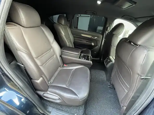マツダ ＣＸ－８ XD Lパッケージ 愛知県 2018(平30)年 8.2万km ディープクリスタルブルーマイカ 禁煙車/純正ナビ/（CD/DVD/Bluetooth/USB/AUX/フルセグTV)/全方位カメラ/ETC/アルパイン製フリップダウンモニター/BOSEサウンド/本革シート/1列目2列目シートヒーター/1列目パワーシート/ステアリングヒーター/パワーバックドア/ヘッドアップディスプレイ/BSM/スマートブレーキサポート/レーンキープアシスト/マツダレーダークルーズコントロール/LEDヘッドライト/オートライト/アダプティブLEDヘッドライト/パーキングセンサー/i-stop/MTモード付AT/電動パーキングブレーキ/オートブレーキホールド/プッシュスタート/スマートキー