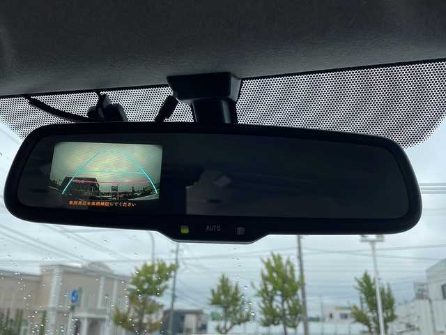 トヨタ ハイエース GL 青森県 2014(平26)年 9.2万km ブラックマイカ 4WD/社外SDナビ・フルセグTV/CD・DVD・SD/社外フリップダウンモニター/バックカメラ/OP左パワースライドドア/ウッドコンビハンドル/社外エンジンスターター/リアヒーター・クーラー/AC100V100W/ETC/革調シートカバー/OPスマートキー/OPプッシュスタート/LEDヘッドライト/LEDフォグランプ/SSRディバイド16インチAW/社外フロントスポイラー/社外テールレンズ/ボディ同色オーバーフェンダー