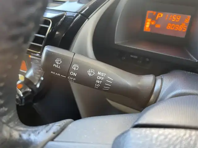 トヨタ ｉＱ 130G 和歌山県 2013(平25)年 8.1万km グレイッシュブルーメタリック 純正ナビ（FM/AM/CD/ワンセグTV/Bluetooth）/1300cc/車長300cm/フォグランプ/ETC/プッシュスタート/オートエアコン/ECOMODE/スペアキー/純正フロアマット/保証書/取扱説明書