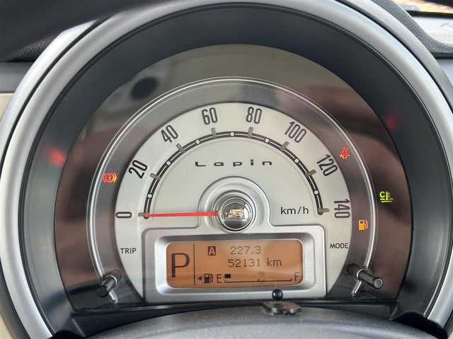 スズキ ラパン X 大阪府 2013(平25)年 5.3万km ベージュ 社外ナビ /・フルセグTV Bluetooth CD/DVD/バックカメラ /ETC  /アイドリングストップ /純正フロアマット /プッシュスタート /スマートキー /純正14インチスチール /ハロゲンヘッドライト/取説・保証書/スマートキー