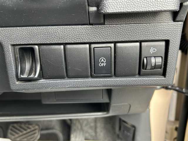 スズキ ラパン X 大阪府 2013(平25)年 5.3万km ベージュ 社外ナビ /・フルセグTV Bluetooth CD/DVD/バックカメラ /ETC  /アイドリングストップ /純正フロアマット /プッシュスタート /スマートキー /純正14インチスチール /ハロゲンヘッドライト/取説・保証書/スマートキー