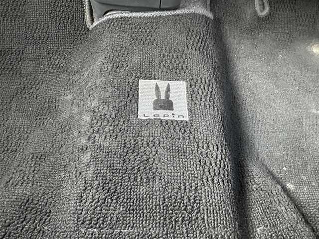 スズキ ラパン X 大阪府 2013(平25)年 5.3万km ベージュ 社外ナビ /・フルセグTV Bluetooth CD/DVD/バックカメラ /ETC  /アイドリングストップ /純正フロアマット /プッシュスタート /スマートキー /純正14インチスチール /ハロゲンヘッドライト/取説・保証書/スマートキー