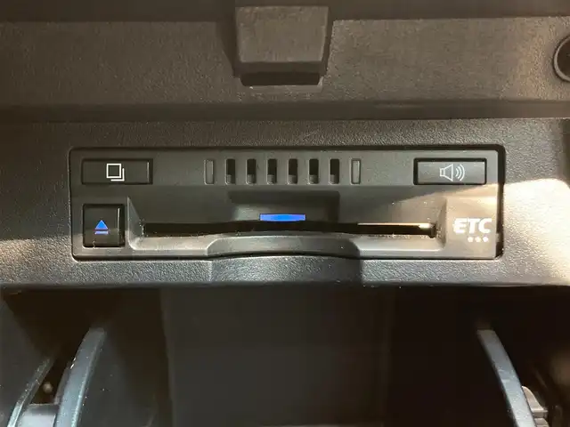 トヨタ アルファード S Cパッケージ 静岡県 2020(令2)年 7万km ホワイトパールクリスタルシャイン Toyota Safety Sense/純正メモリーナビ/　AM FM Bluetooth USB AppleCarPlay AndroidAuto/オプションCD・DVDプレイヤー/バックモニター/前方ドライブレコーダー/LEDオートヘッドランプ/シーケンシャルターンランプ/パワーシート(前席+2列目)/シートヒーター＆シートベンチレーション/両側パワースライドドア/前後方クリアランスソナー/純正18インチアルミホイール/ツインムーンルーフ/純正12.1インチフリップダウンモニター/ビルトインETC/ブラックレザーシート