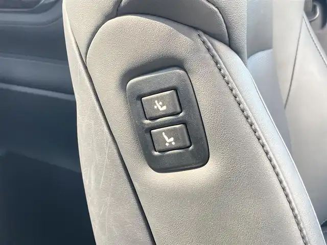 トヨタ アルファード S Cパッケージ 静岡県 2020(令2)年 7万km ホワイトパールクリスタルシャイン Toyota Safety Sense/純正メモリーナビ/　AM FM Bluetooth USB AppleCarPlay AndroidAuto/オプションCD・DVDプレイヤー/バックモニター/前方ドライブレコーダー/LEDオートヘッドランプ/シーケンシャルターンランプ/パワーシート(前席+2列目)/シートヒーター＆シートベンチレーション/両側パワースライドドア/前後方クリアランスソナー/純正18インチアルミホイール/ツインムーンルーフ/純正12.1インチフリップダウンモニター/ビルトインETC/ブラックレザーシート