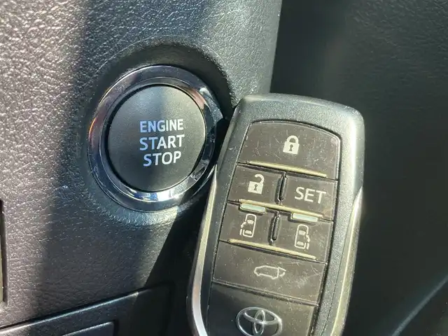 トヨタ アルファード S Cパッケージ 静岡県 2020(令2)年 7万km ホワイトパールクリスタルシャイン Toyota Safety Sense/純正メモリーナビ/　AM FM Bluetooth USB AppleCarPlay AndroidAuto/オプションCD・DVDプレイヤー/バックモニター/前方ドライブレコーダー/LEDオートヘッドランプ/シーケンシャルターンランプ/パワーシート(前席+2列目)/シートヒーター＆シートベンチレーション/両側パワースライドドア/前後方クリアランスソナー/純正18インチアルミホイール/ツインムーンルーフ/純正12.1インチフリップダウンモニター/ビルトインETC/ブラックレザーシート