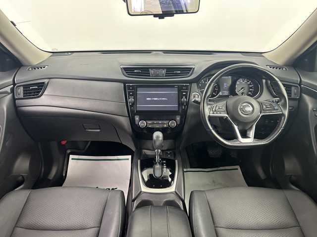 日産 エクストレイル 鹿児島県 2018(平30)年 5.2万km ダイヤモンドブラック 純正ナビ/（フルセグ/Bluetooth/CD/DVD）　/アラウンドビューモニター　/プロパイロット　/デジタルインナーミラー　/パワースライドドア　/ブラインドスポットモニター　/シートヒーター　/オートホールド　/カプロンシート　/電動パーキング　/ＥＴＣ/プッシュスタートボタン/パワーバックドア/アイドリングストップ/保証書/取扱説明書