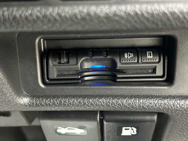 日産 エクストレイル 鹿児島県 2018(平30)年 5.2万km ダイヤモンドブラック 純正ナビ/（フルセグ/Bluetooth/CD/DVD）　/アラウンドビューモニター　/プロパイロット　/デジタルインナーミラー　/パワースライドドア　/ブラインドスポットモニター　/シートヒーター　/オートホールド　/カプロンシート　/電動パーキング　/ＥＴＣ/プッシュスタートボタン/パワーバックドア/アイドリングストップ/保証書/取扱説明書