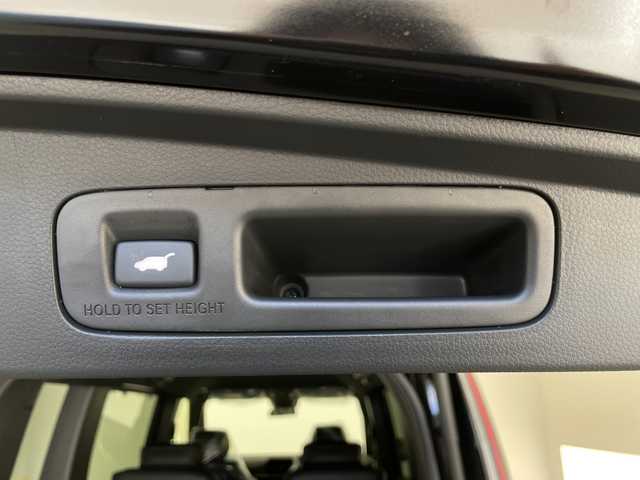 ホンダ ステップワゴン スパーダ eHEV プレミアムライン 長野県 2025(令7)年 0.1千km クリスタルブラックパール ホンダセンシング/・クルーズコントロール（追従あり）/・衝突被害軽減システム/・レーンキープアシスト/・クリアランスソナー/両側パワースライドドア/電動リアゲート/マルチビューカメラシステム（ナビなし）/パドルシフト/シートヒーター（前席）/2列目オットマン/2列目サンシェード/電動パーキングブレーキ/オートホールド/LEDヘッドライト/オートマチックハイビーム/フォグランプ/17インチ純正アルミホイール/スマートキー