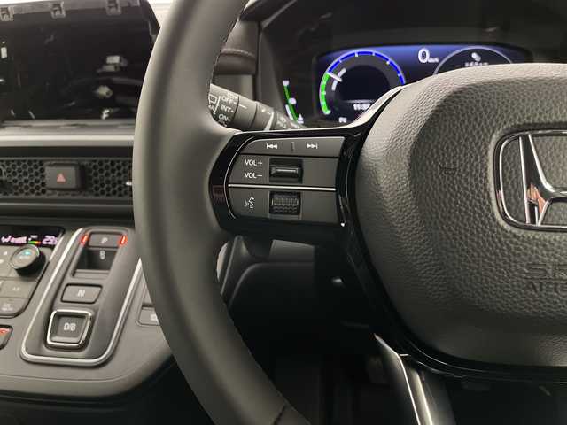 ホンダ ステップワゴン スパーダ eHEV プレミアムライン 長野県 2025(令7)年 0.1千km クリスタルブラックパール ホンダセンシング/・クルーズコントロール（追従あり）/・衝突被害軽減システム/・レーンキープアシスト/・クリアランスソナー/両側パワースライドドア/電動リアゲート/マルチビューカメラシステム（ナビなし）/パドルシフト/シートヒーター（前席）/2列目オットマン/2列目サンシェード/電動パーキングブレーキ/オートホールド/LEDヘッドライト/オートマチックハイビーム/フォグランプ/17インチ純正アルミホイール/スマートキー