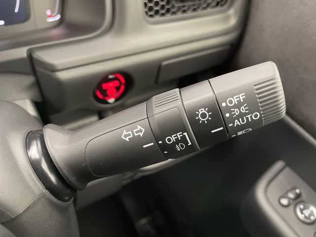 ホンダ ステップワゴン スパーダ eHEV プレミアムライン 長野県 2025(令7)年 0.1千km クリスタルブラックパール ホンダセンシング/・クルーズコントロール（追従あり）/・衝突被害軽減システム/・レーンキープアシスト/・クリアランスソナー/両側パワースライドドア/電動リアゲート/マルチビューカメラシステム（ナビなし）/パドルシフト/シートヒーター（前席）/2列目オットマン/2列目サンシェード/電動パーキングブレーキ/オートホールド/LEDヘッドライト/オートマチックハイビーム/フォグランプ/17インチ純正アルミホイール/スマートキー