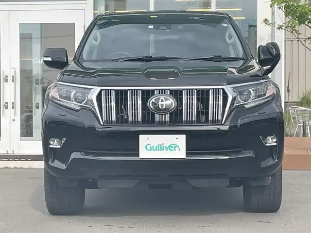トヨタ ランドクルーザー プラド TX 道央・札幌 2018(平30)年 6.8万km ブラック ・４WD/・衝突軽減ブレーキ/・寒冷地仕様/・純正SDナビ/　CD＆DVD＆BT＆TV/・バックカメラ/・コーナーセンサー/・レーンキープアシスト/・ダウンヒルアシスト/・レーダークルーズコントロール/・ワイパー熱線/・ディーゼルターボ/・純正ドライブレコ―ダー/・エンジンスターター/・プッシュスタート/・スマートキー/・オートエアコン/・オートライト/・電動格納ミラー/・MT付きAT/・ビルトインETC/・社外フロアマット/・ドアバイザー/・ウィンカーミラー/・フォグライト/・LEDヘッドライト