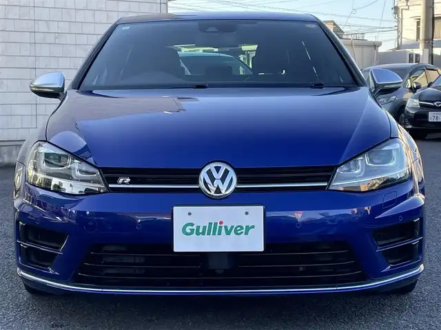 フォルクスワーゲン ゴルフ Ｒ 大分県 2014(平26)年 10.4万km 青 革シート/純正ナビ/　Bluetooth/フルセグ/ラジオ/CD/ACC/LKA/Traffic Assist/スタティックコーナリングライト/ダイナミックコーナリングライト/ダイナミックライトアシスト/Rear Assist/後方死角検知機能Fatigue Detection System/オプティカルパーキングシステム/リヤトラフィックアラート/Front Assist/プロアクティブ・オキュパント・プロテクション/パワーシート（運転席）/シートヒーター（運転席/助手席）/電動格納ミラー/USB端子/ETC