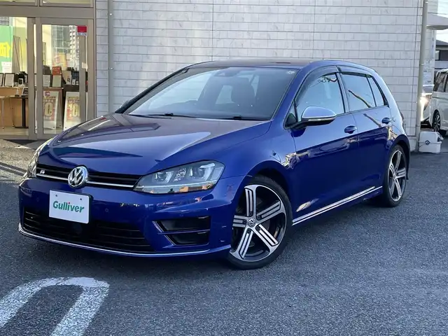 フォルクスワーゲン ゴルフ Ｒ 大分県 2014(平26)年 10.4万km 青 革シート/純正ナビ/　Bluetooth/フルセグ/ラジオ/CD/ACC/LKA/Traffic Assist/スタティックコーナリングライト/ダイナミックコーナリングライト/ダイナミックライトアシスト/Rear Assist/後方死角検知機能Fatigue Detection System/オプティカルパーキングシステム/リヤトラフィックアラート/Front Assist/プロアクティブ・オキュパント・プロテクション/パワーシート（運転席）/シートヒーター（運転席/助手席）/電動格納ミラー/USB端子/ETC