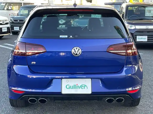 フォルクスワーゲン ゴルフ Ｒ 大分県 2014(平26)年 10.4万km 青 革シート/純正ナビ/　Bluetooth/フルセグ/ラジオ/CD/ACC/LKA/Traffic Assist/スタティックコーナリングライト/ダイナミックコーナリングライト/ダイナミックライトアシスト/Rear Assist/後方死角検知機能Fatigue Detection System/オプティカルパーキングシステム/リヤトラフィックアラート/Front Assist/プロアクティブ・オキュパント・プロテクション/パワーシート（運転席）/シートヒーター（運転席/助手席）/電動格納ミラー/USB端子/ETC