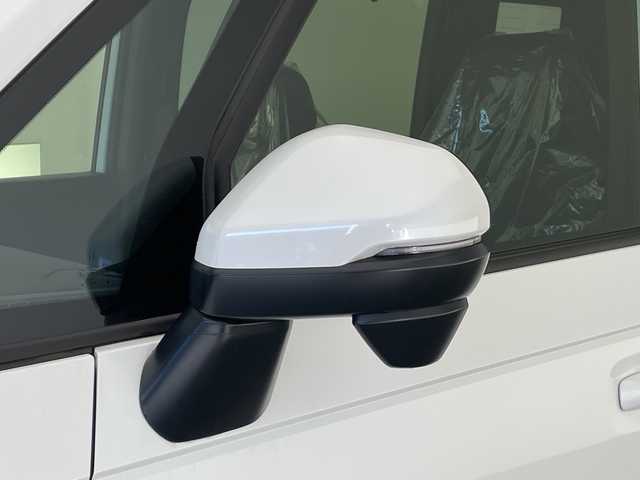 ホンダ ステップワゴン スパーダ eHEV プレミアムライン 長野県 2025(令7)年 0.1千km プラチナホワイトパール ホンダセンシング/・クルーズコントロール（追従あり）/・衝突被害軽減システム/・レーンキープアシスト/・クリアランスソナー/両側パワースライドドア/マルチビューカメラシステム（ナビなし）/シートヒーター（前席）/ハーフレザーシート（合皮）/２列目オットマン/２列目サンシェード/パドルシフト/LEDヘッドライト/オートマチックハイビーム/電動パーキングブレーキ/ブレーキホールド/フォグランプ/17インチ純正アルミホイール/スマートキー