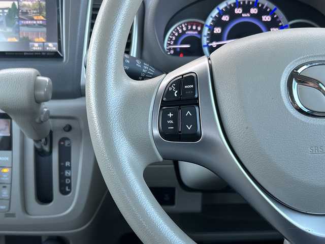 マツダ フレアワゴン XS 富山県 2016(平28)年 3.5万km クリスタルホワイトP 禁煙車/ディーラーオプションナビ/型式：GCX515/【ワンセグTV/CD/DVD/Bluetooth/SD/AUX/ipod】両側パワースライドドア/プッシュスタート/スマートキー/運転席側シートヒーター/純正フロアマット/衝突被害軽減システム/レーンアシスト/ベンチシート/ドアバイザー