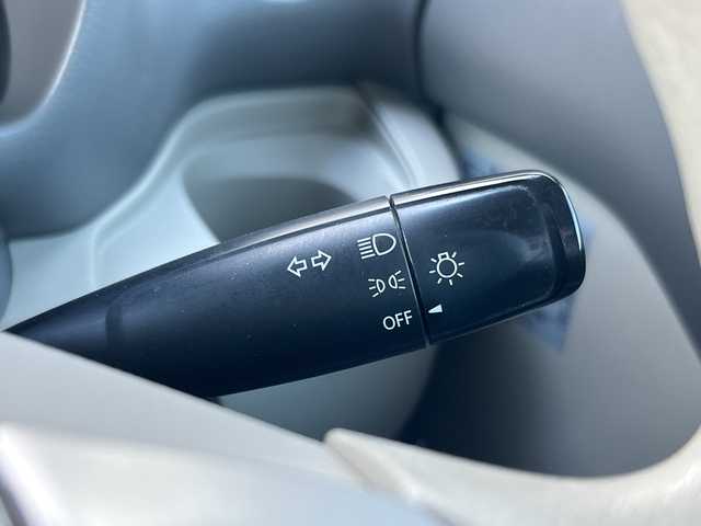 マツダ フレアワゴン XS 富山県 2016(平28)年 3.5万km クリスタルホワイトP 禁煙車/ディーラーオプションナビ/型式：GCX515/【ワンセグTV/CD/DVD/Bluetooth/SD/AUX/ipod】両側パワースライドドア/プッシュスタート/スマートキー/運転席側シートヒーター/純正フロアマット/衝突被害軽減システム/レーンアシスト/ベンチシート/ドアバイザー