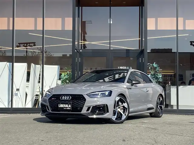 アウディ ＲＳ５