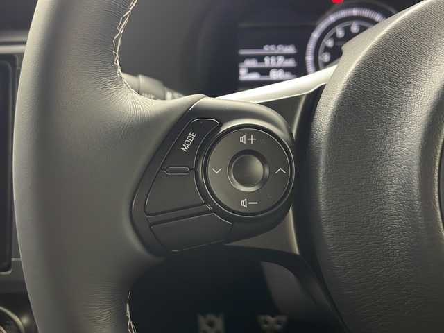 トヨタ ＧＲ８６ SZ 秋田県 2022(令4)年 0.8万km マグネタイトグレーメタリック 6MT/社外メモリナビ/　（Bluetooth/TV/HDMI）/バックカメラ/革巻きハンドル/クルーズコントロール/ステアリングスイッチ/ETC/プッシュスタート/前後ドライブレコーダー/社外フロアマット/純正17インチアルミホイール/LEDヘッドライト/オートライト/社外マフラー（ロッソモデロ）/ドアバイザー/スマートキー/スペアキー