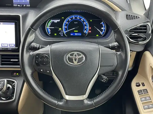 トヨタ ノア ハイブリッド G 愛知県 2015(平27)年 7.9万km ダークシェリーマイカM 純正９型ナビ　純正後席モニター　両側パワスラ　禁煙車　ワイヤレス充電　フルセグＴＶ　バックカメラ　ＥＴＣ　クルコン　シートヒーター　ＬＥＤオートライト　フォグ　ｎａｎｏｅ　プッシュスタート　純正マット