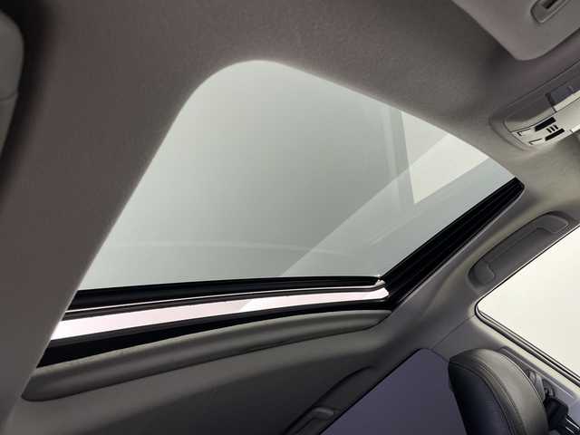 トヨタ ランドクルーザー プラド TX アルジェントクロス 鹿児島県 2014(平26)年 6.8万km ホワイトパールクリスタルシャイン モデリスタエアロ　/社外ナビ　/フルセグTV　/サンルーフ　/フロアマット　/社外レザー風シートカバー　/クルーズコントロール　/ヘッドライトウォッシャー　/シートヒーター　/エンジンスタートボタン　/ＬＥＤヘッドライト/保証書/取扱説明書