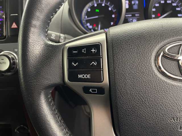 トヨタ ランドクルーザー プラド TX アルジェントクロス 鹿児島県 2014(平26)年 6.8万km ホワイトパールクリスタルシャイン モデリスタエアロ　/社外ナビ　/フルセグTV　/サンルーフ　/フロアマット　/社外レザー風シートカバー　/クルーズコントロール　/ヘッドライトウォッシャー　/シートヒーター　/エンジンスタートボタン　/ＬＥＤヘッドライト/保証書/取扱説明書