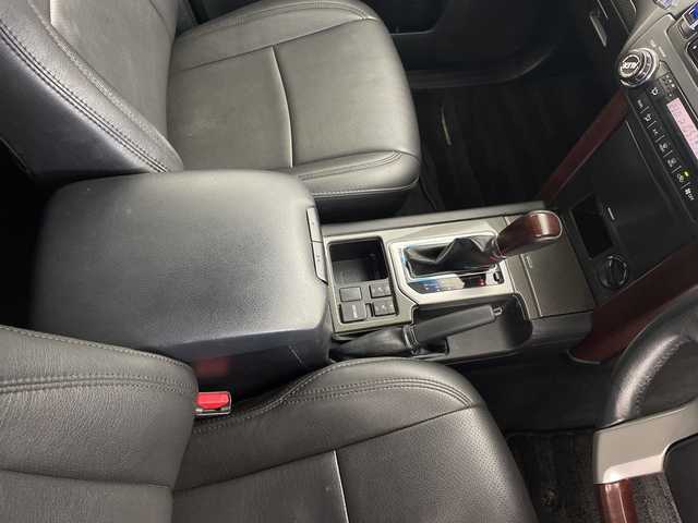 トヨタ ランドクルーザー プラド TX アルジェントクロス 鹿児島県 2014(平26)年 6.8万km ホワイトパールクリスタルシャイン モデリスタエアロ　/社外ナビ　/フルセグTV　/サンルーフ　/フロアマット　/社外レザー風シートカバー　/クルーズコントロール　/ヘッドライトウォッシャー　/シートヒーター　/エンジンスタートボタン　/ＬＥＤヘッドライト/保証書/取扱説明書