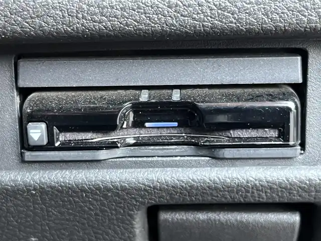 スズキ ハスラー HYBRID X ターボ 奈良県 2020(令2)年 7万km デニムブルー ガンメタリック 2トーン 純正8インチナビ（CN-RZ853）/（フルセグ/BT/CD/DVD）/レーダークルーズコントロール/パドルシフト/アラウンドビューモニター/後方コーナーセンサー/衝突軽減システム/レーンキープアシスト/前席シートヒーター/LEDヘッドライト/ETC/純正15インチAW/スペアキーX1