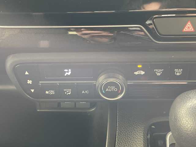 ホンダ Ｎ ＢＯＸ カスタム G L ホンダセンシング 愛知県 2019(平31)年 2.7万km ブリリアントスポーティブルーメタリック2トーン ホンダセンシング/純正ナビ/片側パワースライド/レーダークルーズコントロール/バックカメラ/コーナーセンサー/純正アルミホイール/LEDヘッドライト/オートライト/ドライブレコーダー/ETC/衝突軽減システム/フルセグ/CD DVD/Bluetooth/ステアリングスイッチ/スマートキー/プッシュスタート