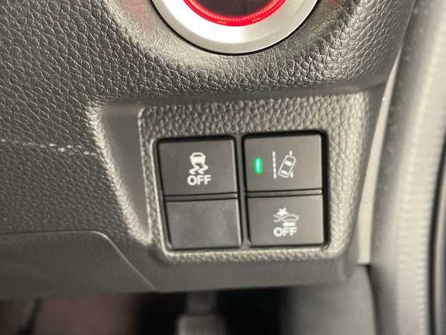 ホンダ Ｎ ＢＯＸ カスタム G L ホンダセンシング 愛知県 2019(平31)年 2.7万km ブリリアントスポーティブルーメタリック2トーン ホンダセンシング/純正ナビ/片側パワースライド/レーダークルーズコントロール/バックカメラ/コーナーセンサー/純正アルミホイール/LEDヘッドライト/オートライト/ドライブレコーダー/ETC/衝突軽減システム/フルセグ/CD DVD/Bluetooth/ステアリングスイッチ/スマートキー/プッシュスタート