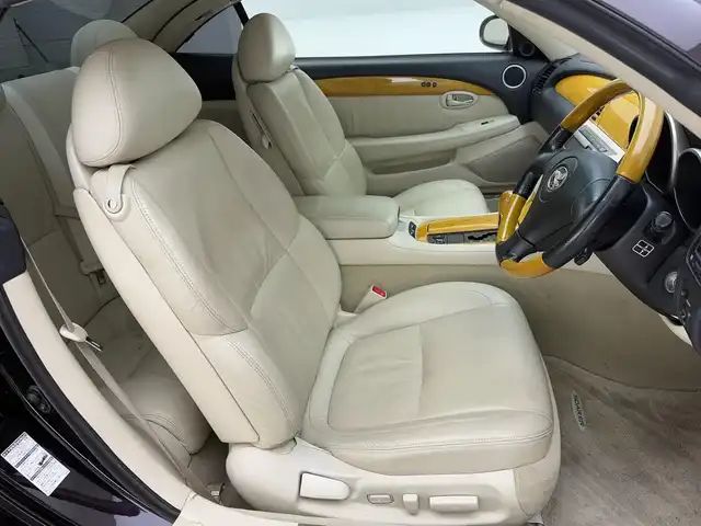 トヨタ ソアラ 430SCV 兵庫県 2001(平13)年 12.1万km パープル 純正メモリナビ/（CD/AM/FM/MD）/クルーズコントロール/電動オープン/レザーシート/シートヒーター（D/N席）/D席パワーシート/ETC/オートライト/純正18インチアルミホイール/スペアキー1本