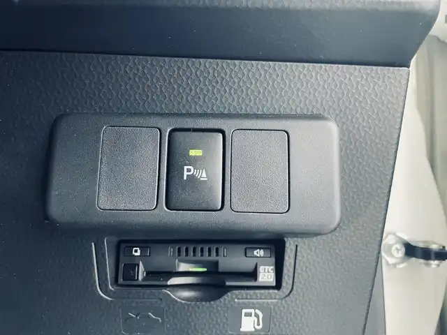 トヨタ タンク カスタムG－T 埼玉県 2019(令1)年 2.6万km ブラックマイカメタリック/パールホワイト2トーン ２トーンルーフ　衝突軽減　両側電動ドア　　９型ナビ　全周囲モニター　Ｂｌｕｅｔｏｏｔｈ　ＨＤＭＩ　フルセグ　ビルトインＥＴＣ　クルーズコントロール　ＬＥＤヘッドライト　オートライト　ＡＨＢ　ドラレコ