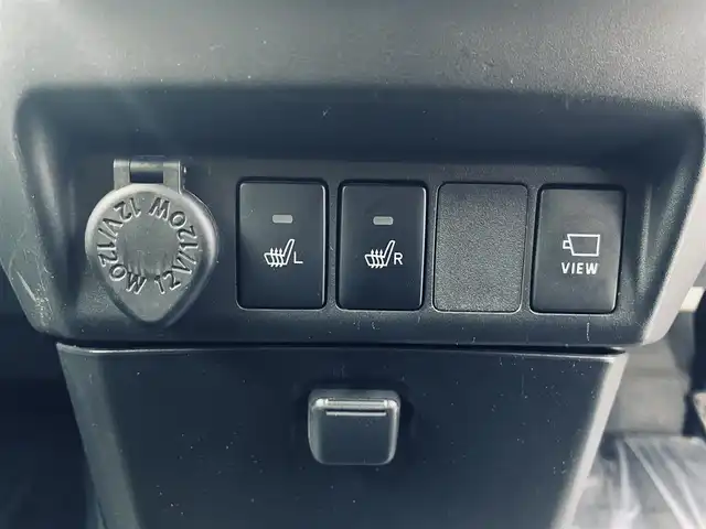 トヨタ タンク カスタムG－T 埼玉県 2019(令1)年 2.6万km ブラックマイカメタリック/パールホワイト2トーン ２トーンルーフ　衝突軽減　両側電動ドア　　９型ナビ　全周囲モニター　Ｂｌｕｅｔｏｏｔｈ　ＨＤＭＩ　フルセグ　ビルトインＥＴＣ　クルーズコントロール　ＬＥＤヘッドライト　オートライト　ＡＨＢ　ドラレコ