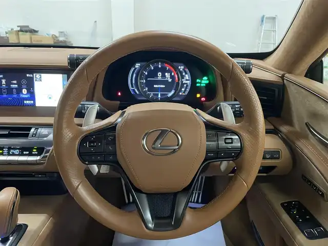 レクサス ＬＣ 500h Sパッケージ 道央・札幌 2018(平30)年 3万km ネープルスイエローコントラストレイヤリング モデリスタエアロ/純正21インチAW/OPブレーキキャリパー/カーボンルーフ/マークレビンソンリファレンスサウンド/セーフティシステムプラス/純正10.3インチワイドナビ/フルセグ/バックモニター/CD/DVD/BT/USB/レーダークルーズコントロール/アクティブリアウイング/アルカンターラベージュハーフレザーシート/アルカンターラルーフ/シートヒーター/エアーシート/ステアリングヒーター/ベンチレーション/8WAYパワーシート/後席アルカンターラシート/ダイナミックハンドリングシステム/三眼LEDヘッドライト/ビルトインETC2.0/スマートキー×2