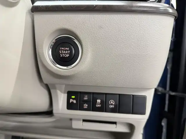 スズキ ラパン モード 三重県 2020(令2)年 5.8万km ノクターンブルーパール ガソリン/FF/インパネCVT/カロッツェリア 7インチディスプレイオーディオ FH-9200DVD/（FM/AM/CD/DVD/USB/iPod/Bluetooth/AUX/RCA）/バックカメラ/安全装備/・デュアルセンサーブレーキサポート/・車線逸脱警報機能/・ふらつき警報機能/・誤発進抑制機能/・後方誤発進抑制機能/・リヤパーキングセンサー/・後退時ブレーキサポート/・標識認識機能（車両進入禁止、はみ出し通行禁止、最高速度、一時停止）/・ハイビームアシスト/装備/・シートヒーター（D/N）/・オートエアコン/・オートライトシステム/・キセノンヘッドライト（ロービーム）/・プッシュスタート/・ステアリングスイッチ/・電動格納ドアミラー/・純正ホイールキャップ＆14インチスチールホイール/・保/取/オーディオ取/・スマートキーx2/など