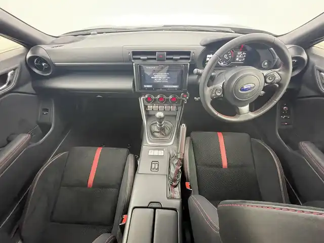 スバル ＢＲＺ S 福岡県 2024(令6)年 1.4万km クリスタルブラックシリカ 純正ナビ（フルセグＴＶ、Bluetooth）　/ＥＴＣ　/ドライブレコーダー　/前席シートヒーター　/レーダークルコン　/コーナーセンサー　/横滑り防止装置　/盗難防止装置　/ＡＢＳ　/ＬＥＤヘッドライト　/純正１８インチアルミホイール