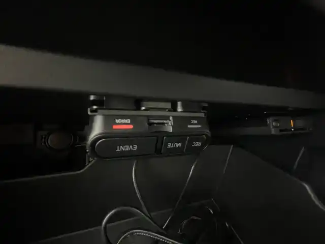 スバル ＢＲＺ S 福岡県 2024(令6)年 1.4万km クリスタルブラックシリカ 純正ナビ（フルセグＴＶ、Bluetooth）　/ＥＴＣ　/ドライブレコーダー　/前席シートヒーター　/レーダークルコン　/コーナーセンサー　/横滑り防止装置　/盗難防止装置　/ＡＢＳ　/ＬＥＤヘッドライト　/純正１８インチアルミホイール