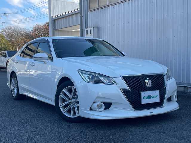 トヨタ クラウン アスリート アスリート 静岡県 2015(平27)年 1.4万km ホワイトパールクリスタルシャイン ワンオーナー/純正ナビ（TV.BT.AM.FM）/純正LEDヘッドライト/純正アルミホイール18インチ/純正フロアマット/純正バイザー/クルーズコントロール追従なし/衝突軽減システム/エンジンプッシュスタート/ETC/スマートキー