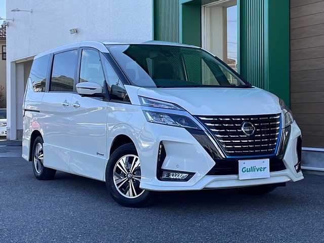 日産 セレナ e－パワー ハイウェイスター V 岐阜県 2022(令4)年 4.2万km ブリリアントホワイトパール 禁煙車/純正10型ナビ/AM/FM/CD/DVD/BR/BT/AUX/SD/フルセグTV/アラウンドビューモニター/エマージェンシーブレーキ/プロパイロット/両側パワースライドドア/ハンズフリースライドドア/インテリジェントルームミラー/BSI/純正フリップダウンモニター/オートライト/LEDヘッドライト/フォグランプ/オートハイビーム/純正アルミホイール/ドライブレコーダー