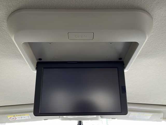 日産 セレナ e－パワー ハイウェイスター V 岐阜県 2022(令4)年 4.2万km ブリリアントホワイトパール 禁煙車/純正10型ナビ/AM/FM/CD/DVD/BR/BT/AUX/SD/フルセグTV/アラウンドビューモニター/エマージェンシーブレーキ/プロパイロット/両側パワースライドドア/ハンズフリースライドドア/インテリジェントルームミラー/BSI/純正フリップダウンモニター/オートライト/LEDヘッドライト/フォグランプ/オートハイビーム/純正アルミホイール/ドライブレコーダー