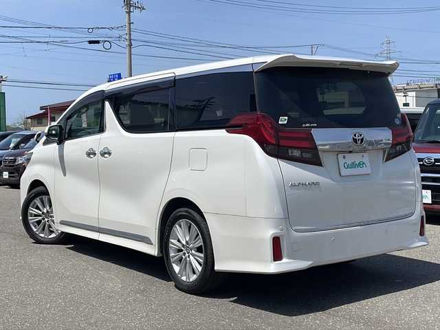 トヨタ アルファード S Aパッケージ 秋田県 2016(平28)年 8.2万km ホワイトパールクリスタルシャイン アルパイン製アルファード専用ナビ　型式 EX11V/（Bluetooth/フルセグTV/CD/DVD/SD）/バックカメラ/アルパイン製後席モニター/ETC/3列シート/両側パワースライドドア/社外品皮調シートカバー/デュアルエアコン/18インチ純正アルミホイール/クルーズコントロール/オートライト